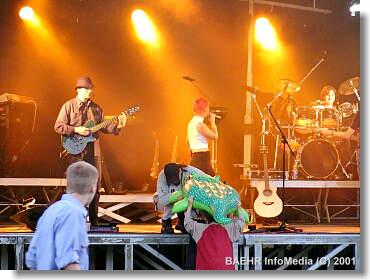 P7035405.jpg (25010 Byte)