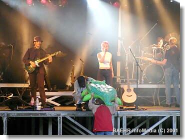 P7035406.jpg (21464 Byte)