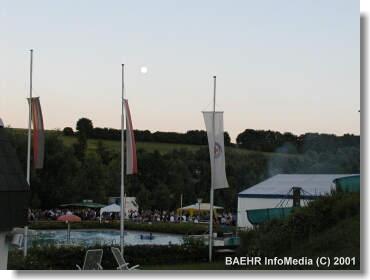 P7035410.jpg (11719 Byte)